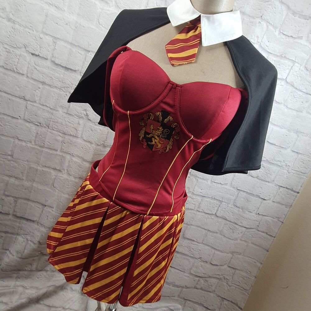 Sexy Harry Potter Costume Set Womens Small Gryffindor Wizard Skirt Top Cape New